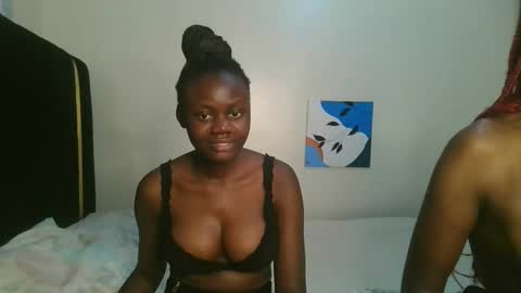 queen online show from October 3, 2025, 1:19 pm