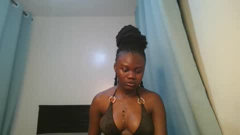 Snapshot of barbie_queen2 chatting on January 31, 2026, 7:56 pm queen online show from January 31, 2026, 7:56 pm