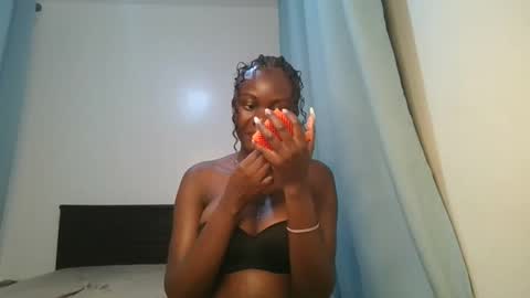 Snapshot of barbie_queen2 chatting on February 2, 2026, 8:51 pm queen online show from February 2, 2026, 8:51 pm