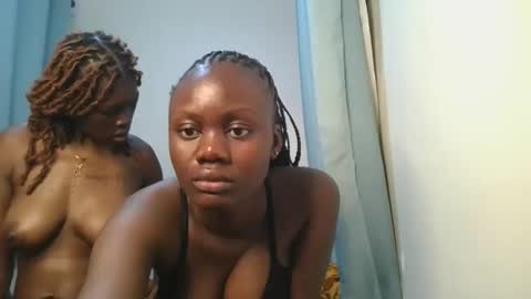 Snapshot of barbie_queen2 chatting on March 1, 2026, 2:35 am queen online show from March 1, 2026, 2:35 am