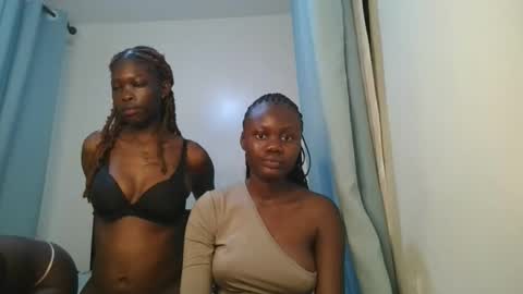 Snapshot of barbie_queen2 chatting on March 7, 2026, 10:29 pm queen online show from March 7, 2026, 10:29 pm