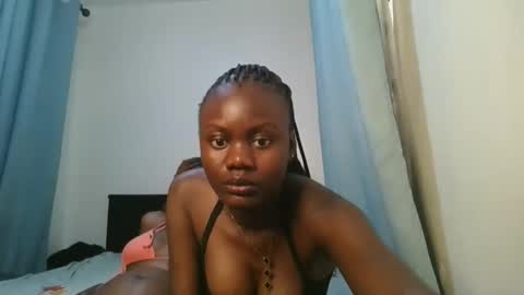 Snapshot of barbie_queen2 chatting on March 8, 2026, 2:10 pm queen online show from March 8, 2026, 2:10 pm