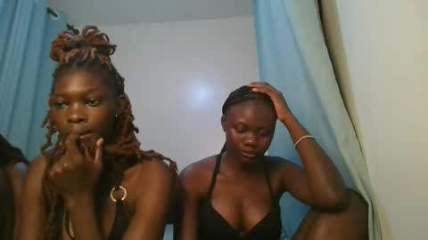 Snapshot of barbie_queen2 chatting on March 11, 2026, 10:05 pm queen online show from March 11, 2026, 10:05 pm