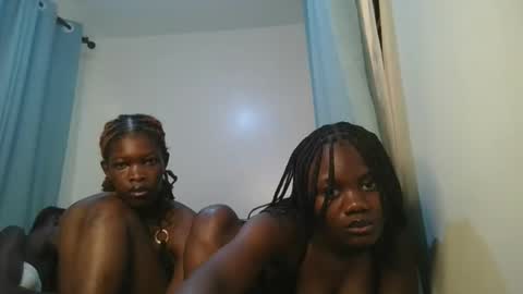 Snapshot of barbie_queen2 chatting on March 12, 2026, 2:01 pm queen online show from March 12, 2026, 2:01 pm