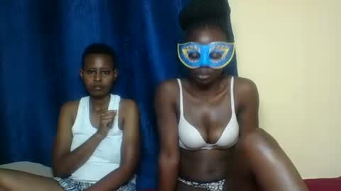 Snapshot of barbies_girles chatting on September 21, 2025, 3:57 pm barbies_girles online show from September 21, 2025, 3:57 pm