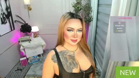 Miss Alexa Fields  online show from August 8, 2026, 2:36 am
