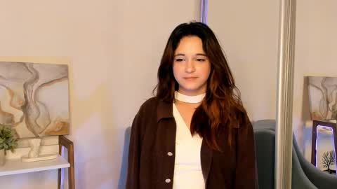 Snapshot of barbramcknight chatting on February 26, 2026, 2:16 pm Darby online show from February 26, 2026, 2:16 pm