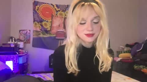 Snapshot of bardoteyed chatting on October 14, 2025, 7:47 pm Bardot Eyed online show from October 14, 2025, 7:47 pm