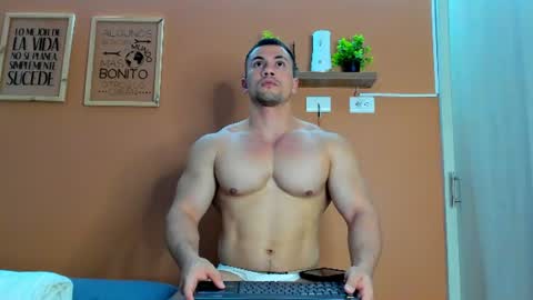 Snapshot of barry_sutton chatting on July 9, 2026, 11:53 pm Barry online show from July 9, 2026, 11:53 pm