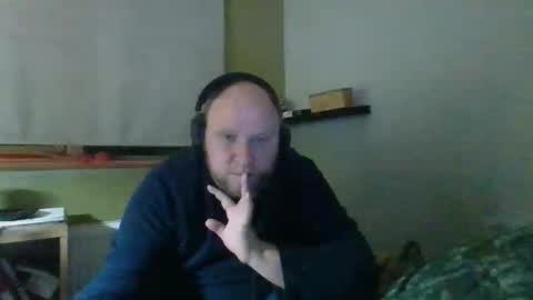 Snapshot of bart_poland chatting on June 7, 2026, 1:10 am bart_poland online show from June 7, 2026, 1:10 am