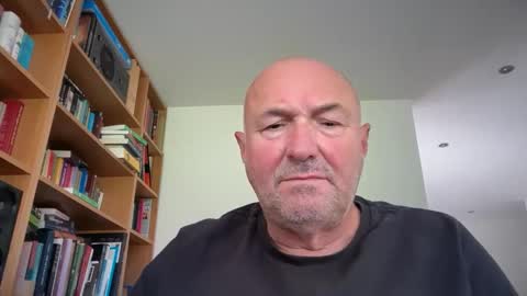 Snapshot of bartvel chatting on April 29, 2026, 9:24 am bartvel online show from April 29, 2026, 9:24 am