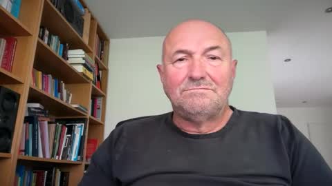 Snapshot of bartvel chatting on May 5, 2026, 9:39 am bartvel online show from May 5, 2026, 9:39 am