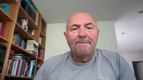Snapshot of bartvel chatting on June 1, 2026, 9:22 am bartvel online show from June 1, 2026, 9:22 am