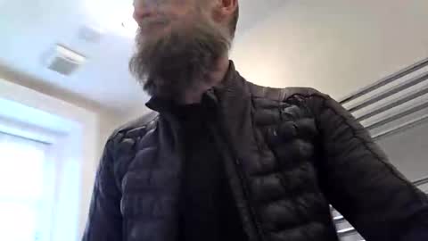 Snapshot of basiccamguy chatting on June 11, 2026, 8:34 am basiccamguy online show from June 11, 2026, 8:34 am