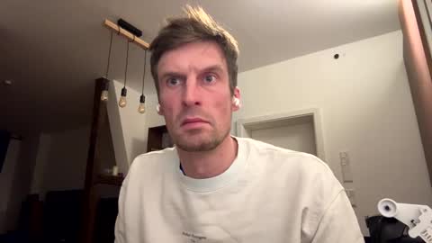 Snapshot of basst23 chatting on January 26, 2025, 10:35 pm basst23 online show from January 26, 2025, 10:35 pm