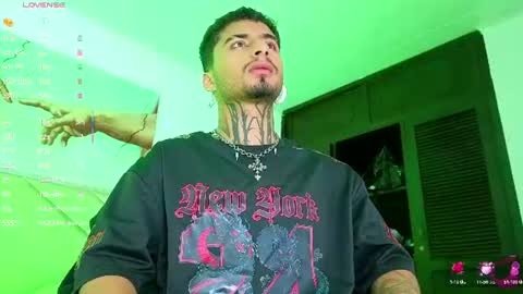 bastian66_ online show from July 18, 2026, 2:27 am