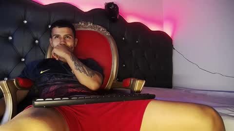 Snapshot of bastian_jonnes chatting on September 12, 2025, 7:36 pm Bastian online show from September 12, 2025, 7:36 pm