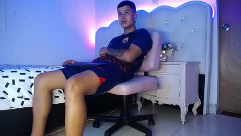 Snapshot of bastian_jonnes chatting on September 20, 2025, 7:37 pm Bastian online show from September 20, 2025, 7:37 pm