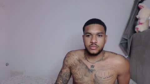 Aron online show from January 18, 2026, 3:32 am