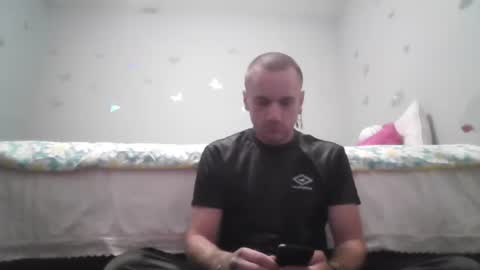 battlewolfxx online show from September 30, 2025, 9:47 am