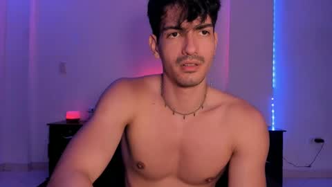 Valentino online show from January 6, 2025, 12:05 am