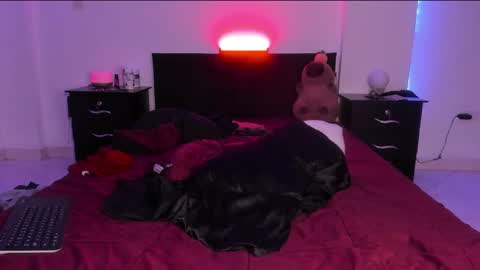 Valentino online show from February 18, 2025, 12:37 am