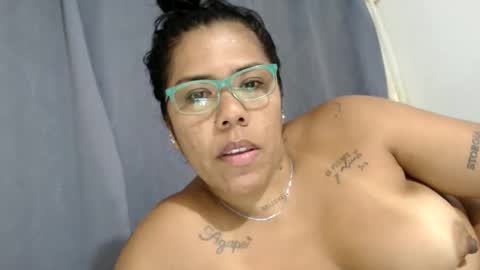 Snapshot of bbc_mixedgirl chatting on May 6, 2026, 3:57 am bbc_mixedgirl online show from May 6, 2026, 3:57 am
