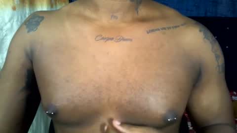 Snapshot of bbc_muscular chatting on February 22, 2025, 10:40 am camilo online show from February 22, 2025, 10:40 am