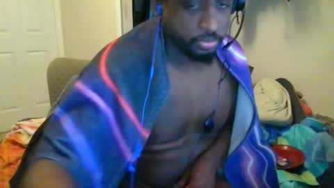 rocker n queen online show from December 18, 2024, 6:03 pm