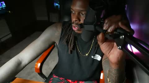 Black Daddy online show from April 15, 2026, 12:23 pm