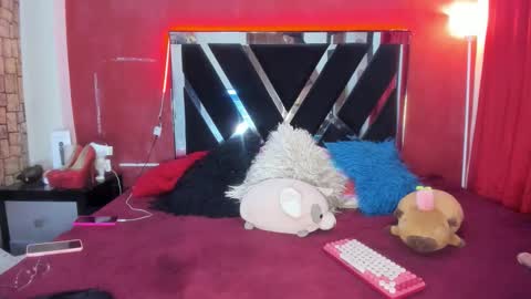 BBesitaQuen 18 latina ass lovense cum lush online show from February 12, 2026, 12:16 am