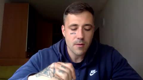 BB Namelezz online show from April 18, 2026, 5:06 pm