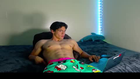 unknown online show from November 12, 2025, 5:30 am