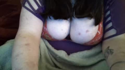 Snapshot of bbw420247365 chatting on December 9, 2024, 4:45 am Ask  online show from December 9, 2024, 4:45 am