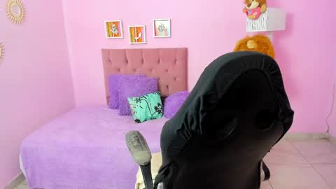 Snapshot of bbw_charlote chatting on March 30, 2026, 12:28 pm Charlote online show from March 30, 2026, 12:28 pm