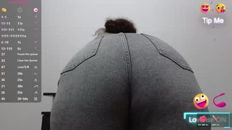 Emma online show from December 5, 2025, 9:29 am