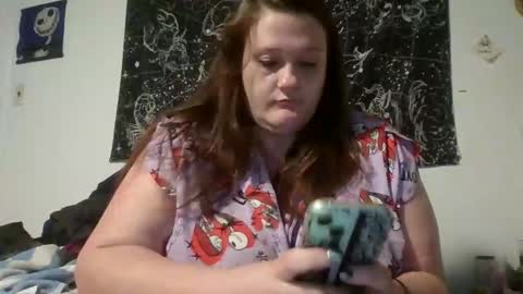 QuEen KeLs online show from January 12, 2026, 6:18 am