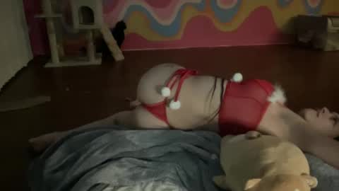 Snapshot of bbyangelyoga chatting on December 12, 2024, 11:14 pm bbyangelyoga online show from December 12, 2024, 11:14 pm