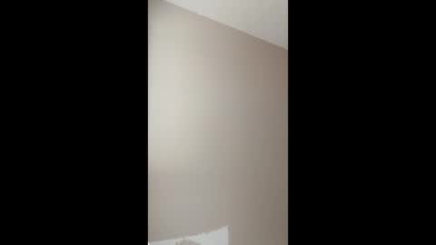 Snapshot of bbybebe8 chatting on February 25, 2026, 11:31 am bbybebe8 online show from February 25, 2026, 11:31 am