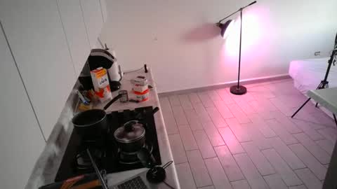 bbybubuu online show from November 1, 2025, 12:56 am