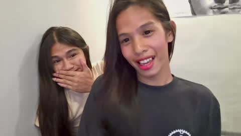 Snapshot of bbygrlamerah chatting on May 13, 2026, 7:11 pm SEXY TRIO online show from May 13, 2026, 7:11 pm
