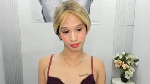 Snapshot of bbygrlamerah chatting on June 14, 2026, 12:19 am SEXY TRIO online show from June 14, 2026, 12:19 am