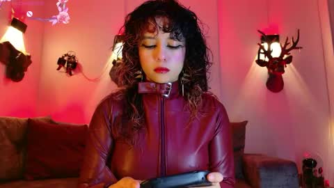 bdsm_night online show from May 1, 2026, 7:40 pm