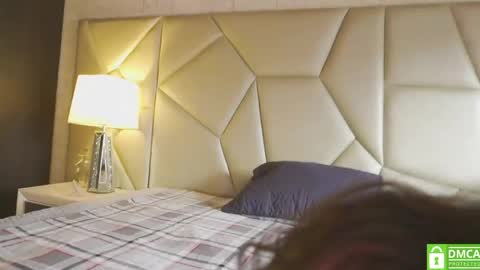 Snapshot of be_curiouss_ chatting on May 12, 2026, 11:51 am Helena Evan online show from May 12, 2026, 11:51 am