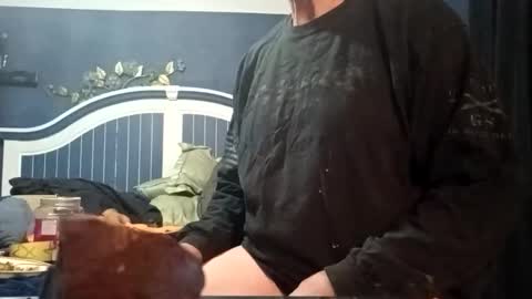 beaatoffbob online show from November 18, 2025, 9:41 pm