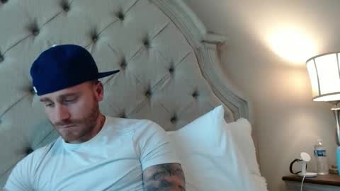 Snapshot of beachfun2526 chatting on November 11, 2025, 5:57 pm beachfun2526 online show from November 11, 2025, 5:57 pm