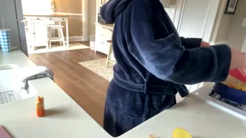 BeachyMILF online show from February 27, 2025, 3:48 pm