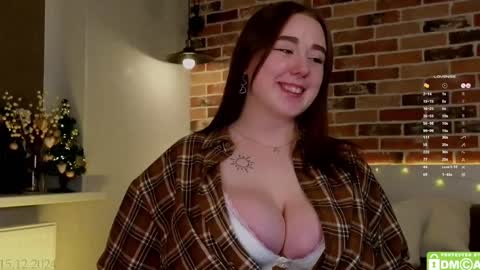 kim3 INDEPENDENT MODEL online show from December 16, 2024, 12:15 am