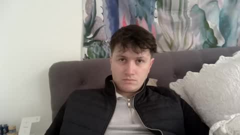 Snapshot of beanontoast chatting on February 19, 2025, 3:05 pm James online show from February 19, 2025, 3:05 pm