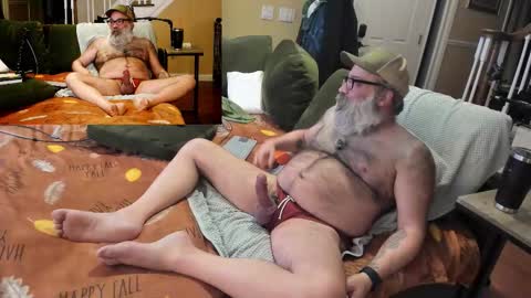 Snapshot of bear_in_mind chatting on March 21, 2026, 3:44 am BareBear online show from March 21, 2026, 3:44 am